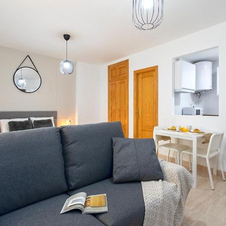 Laterraza De Ollerias Apartment Malaga Exterior photo
