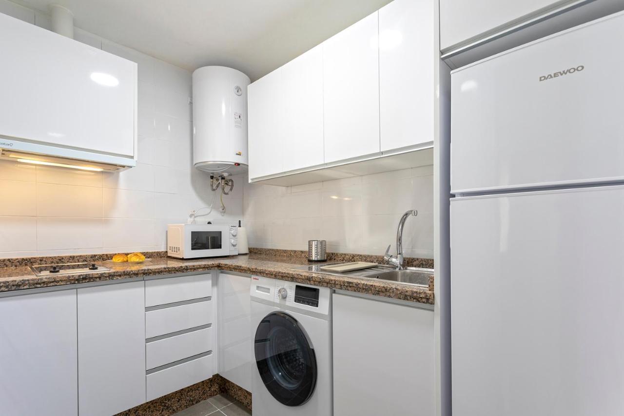 Laterraza De Ollerias Apartment Malaga Exterior photo