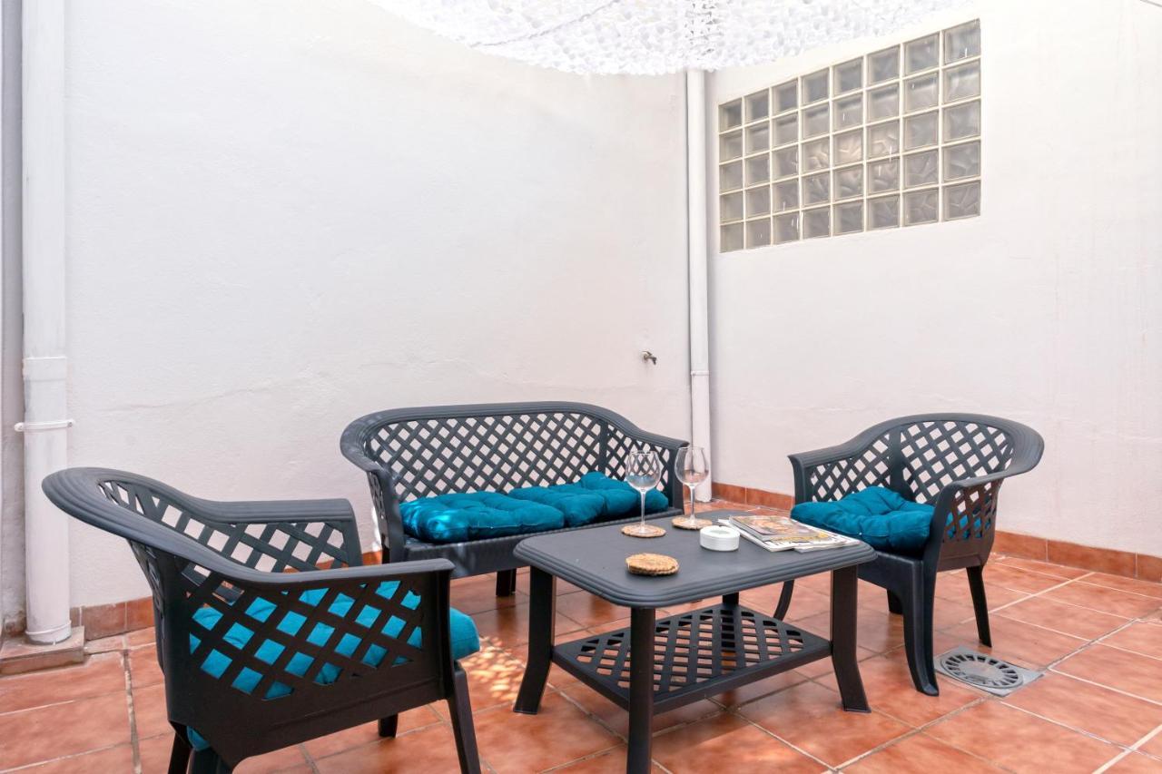 Laterraza De Ollerias Apartment Malaga Exterior photo